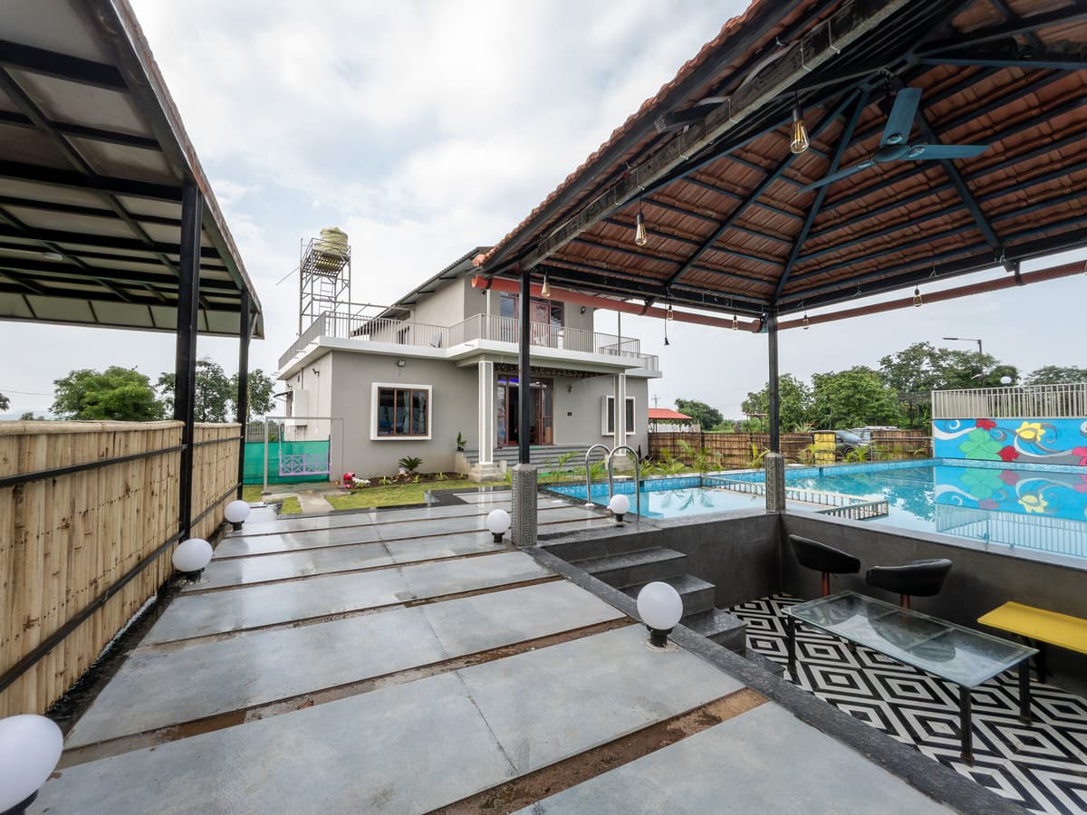 Deck and cozy sitting